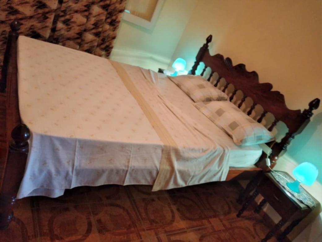 Santos'S House Hotel Сао Томе Екстериор снимка